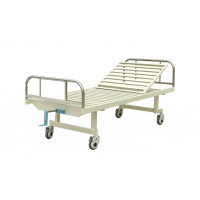 Кровать больничная с ручным приводом М105